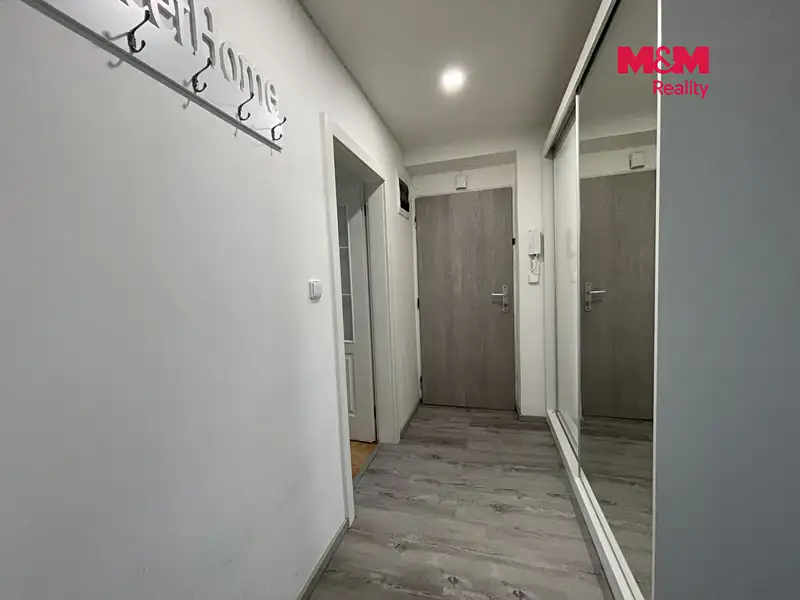 Pronájem bytu 2+1 52 m², Neratovice – náhled fotky 3
