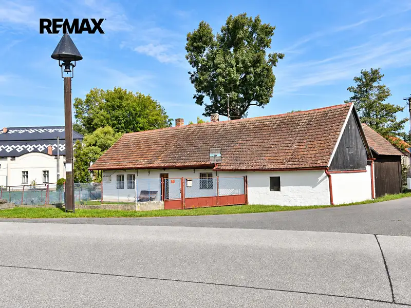 Prodej rodinného domu 90 m², pozemek 627 m², Smidary – náhled fotky 2