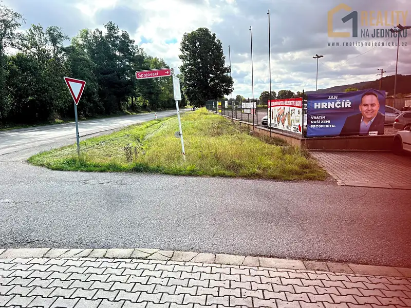 Prodej komerčního pozemku 1709 m², Dlouhá Třebová – náhled fotky 3
