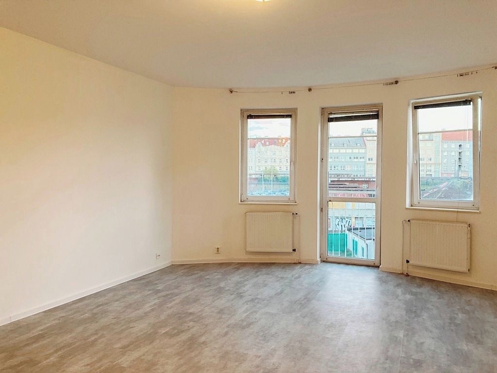 Pronájem bytu 1+kk 47 m², Praha – fotka 1 z 3