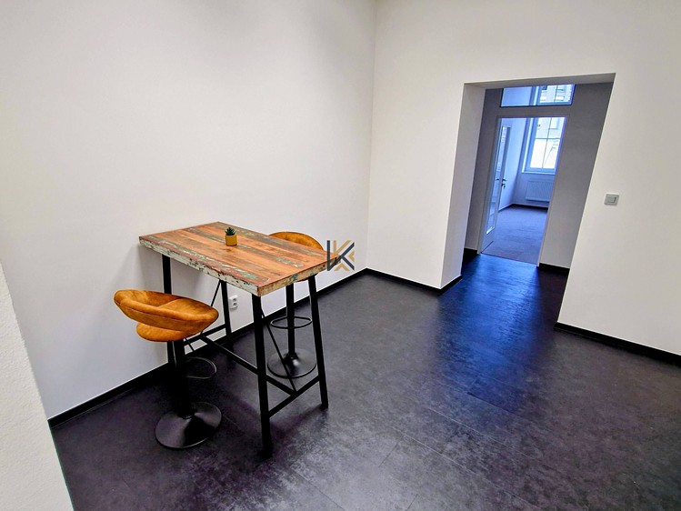 Pronájem komerčního prostoru, 12 m² (4 z 11)