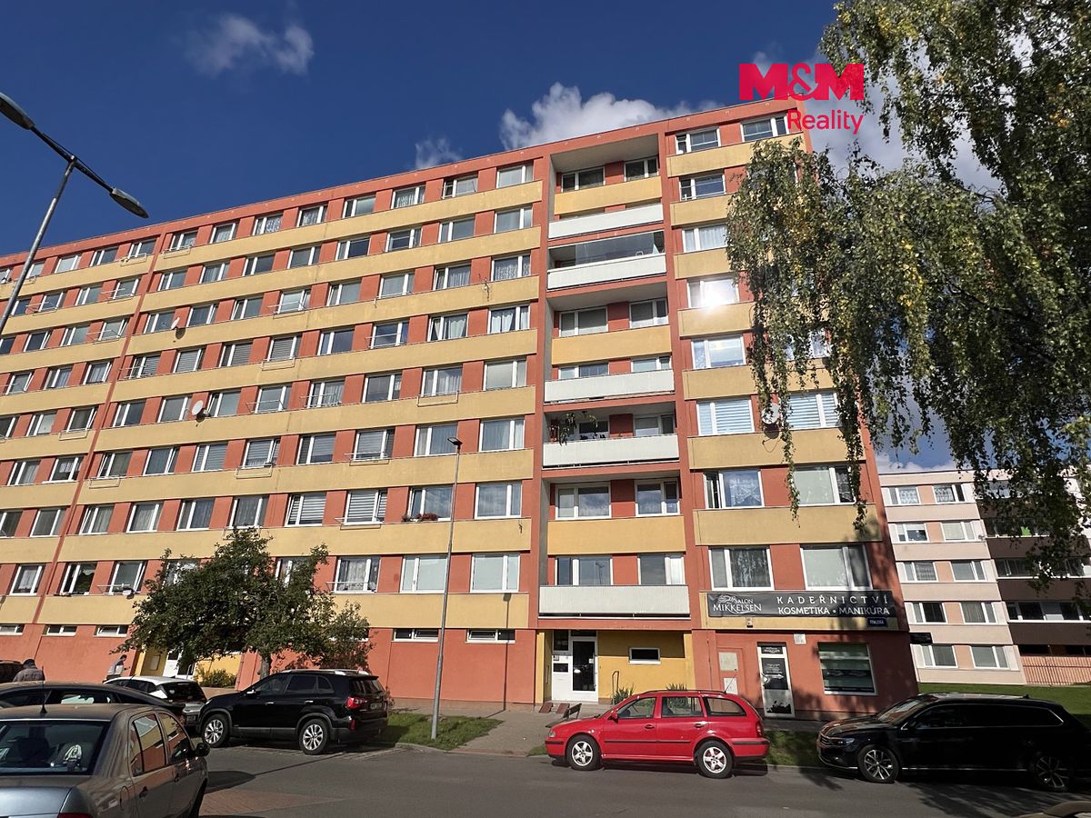 Pronájem bytu 1+kk 33 m², Kladno – fotka 1 z 3