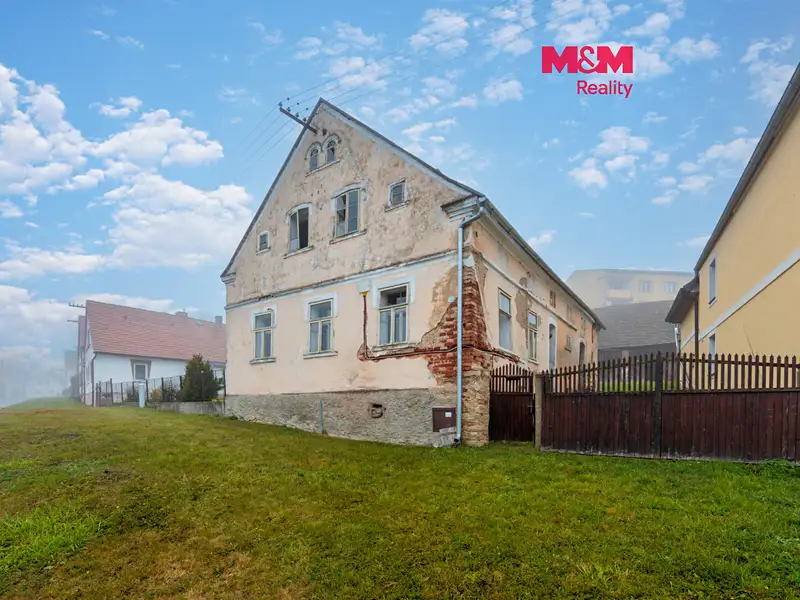 Prodej rodinného domu 217 m², pozemek 522 m², Útvina – náhled fotky 1