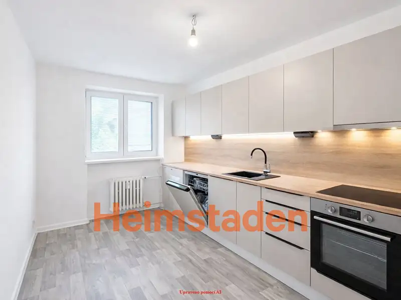 Pronájem bytu 3+1 68 m², Havířov – náhled fotky 1