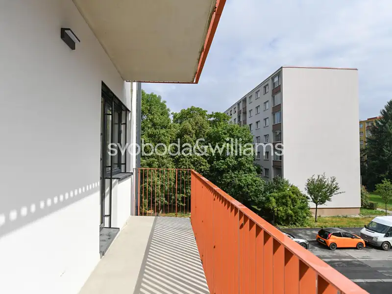 Pronájem bytu 2+kk 47 m², Praha – náhled fotky 2