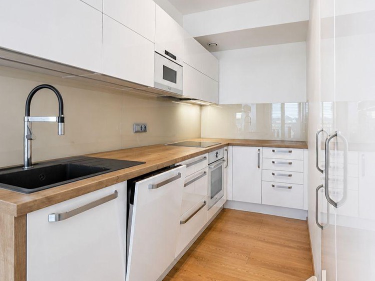 Квартира 2+kk в оренду, 61 м² (5 з 19)