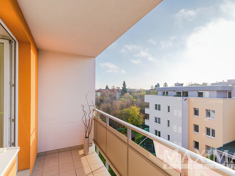 Квартира 1+kk в оренду, 32 м² (8 з 21)