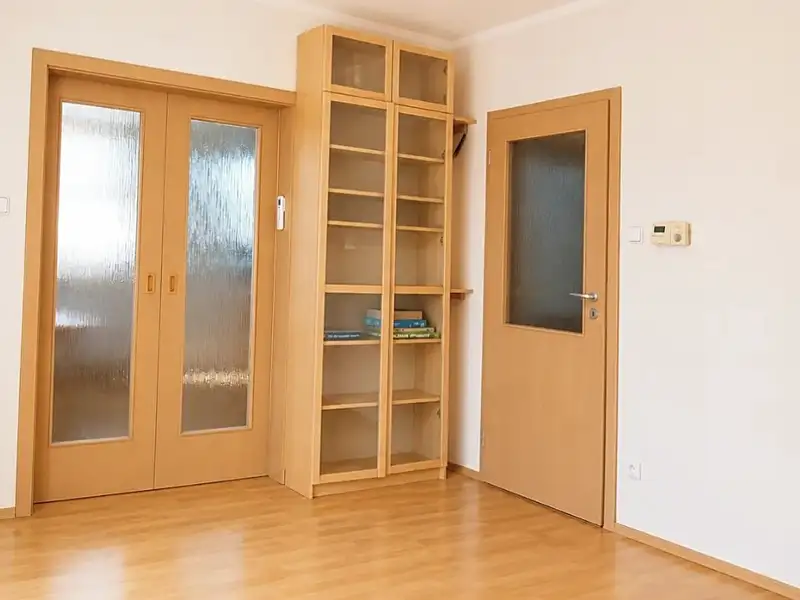 Pronájem bytu 4+kk 105 m², Úvaly – náhled fotky 3