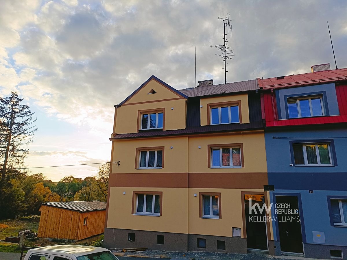 Pronájem bytu 3+kk 85 m²