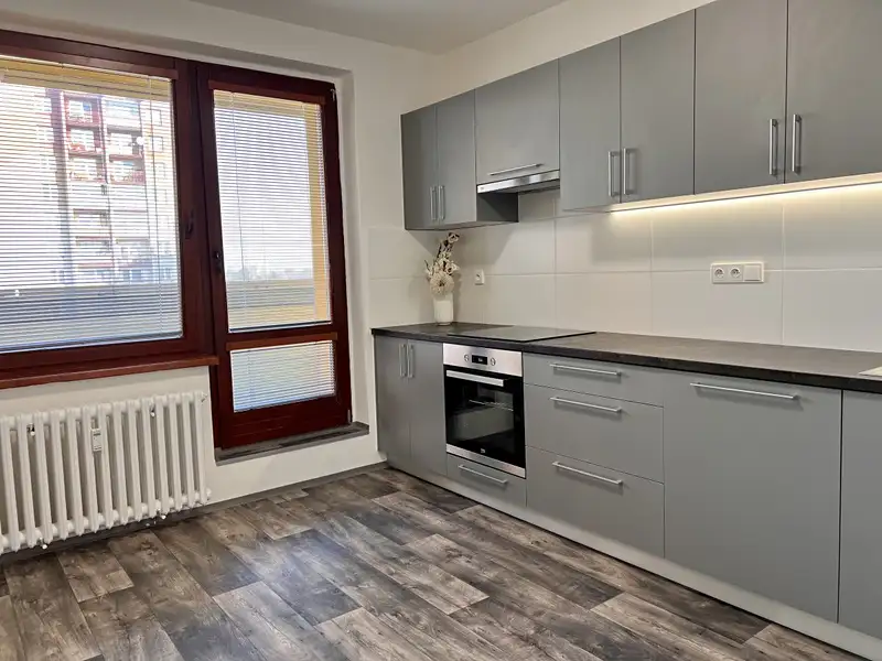 Pronájem bytu 3+1 69 m², Ostrava – náhled fotky 2
