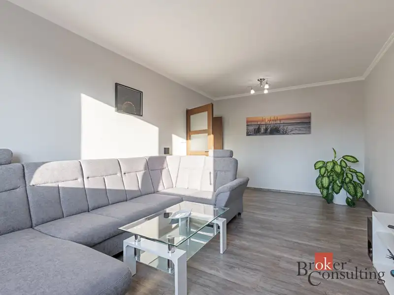 Prodej bytu 3+1 63 m², Bzenec – náhled fotky 3