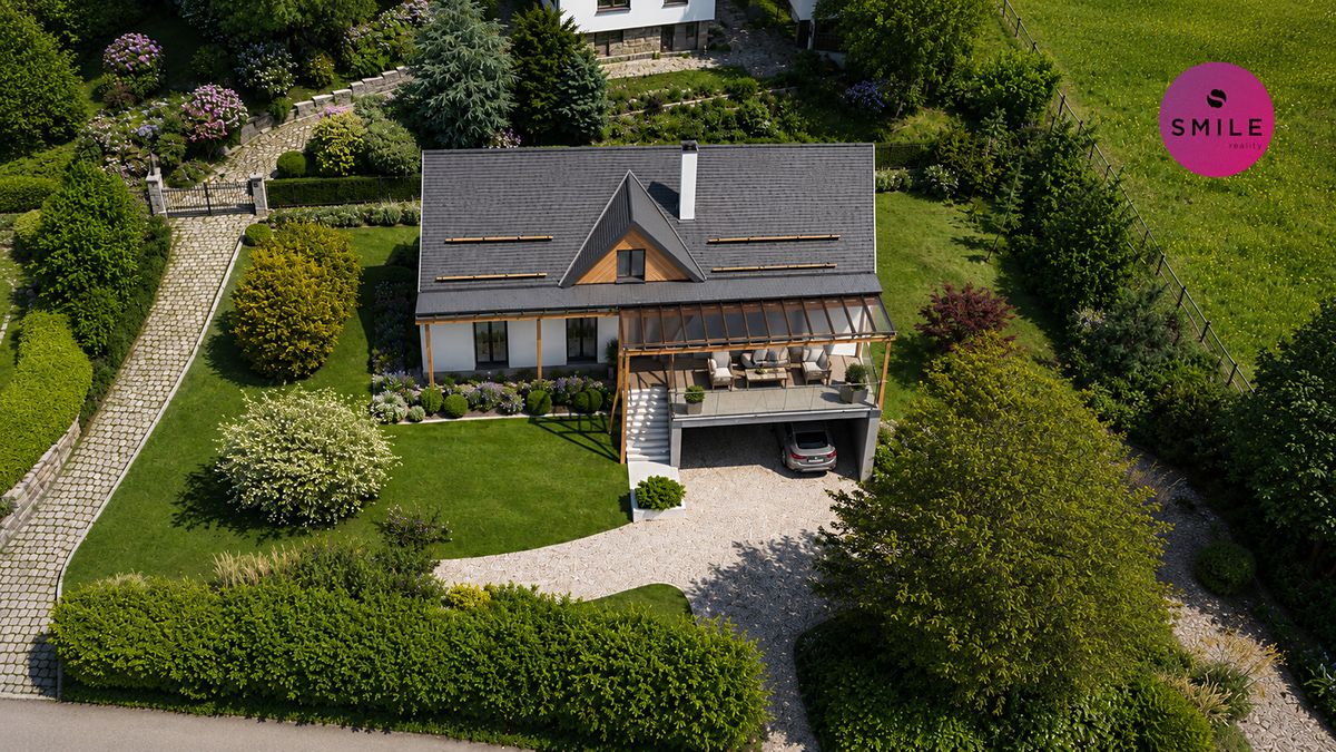 Prodej stavebního pozemku 1541 m², Malenovice – fotka 1 z 3