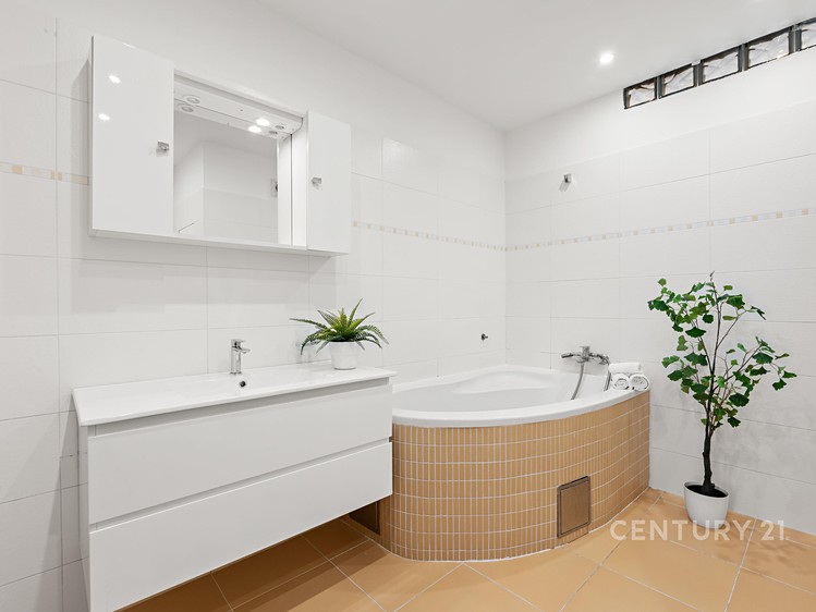 Prodej bytu 3+kk, 73 m² (11 z 17)
