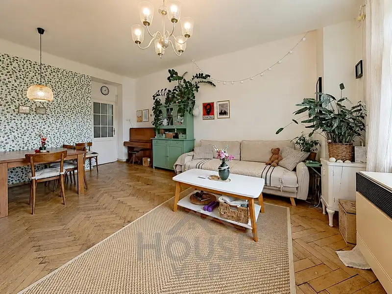 Prodej bytu 3+1 80 m², Praha – náhled fotky 2