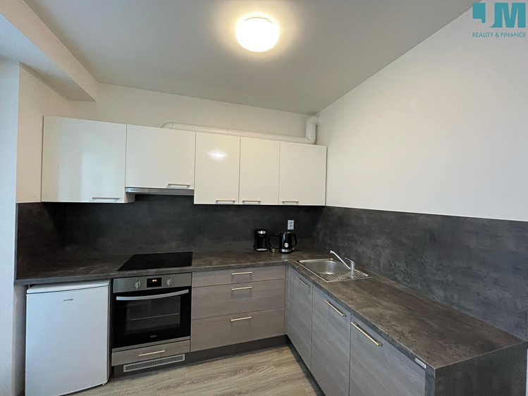 Квартира 1+kk на продаж, 38 м² (4 з 17)