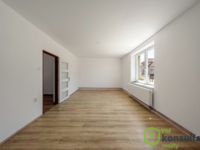 Prodej domu, 89 m² (3 z 32)