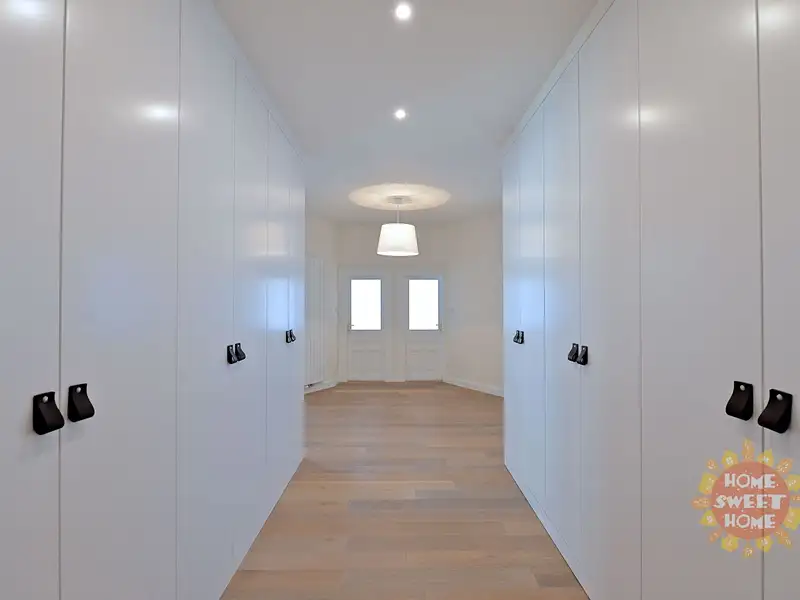 Pronájem bytu 3+1 137 m², Praha – náhled fotky 3