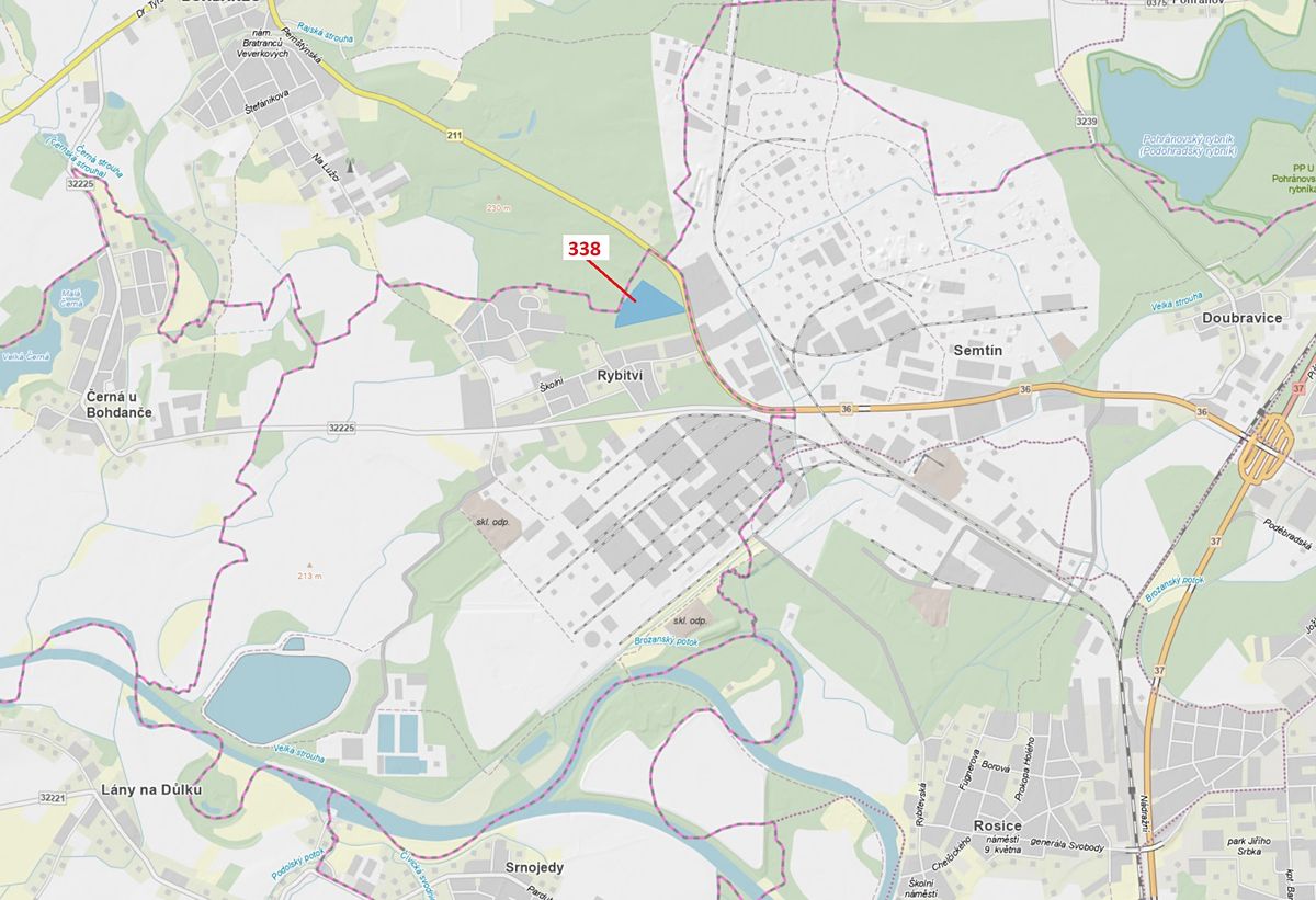 Dražba lesa 37060 m², Rybitví – fotka 1 z 3