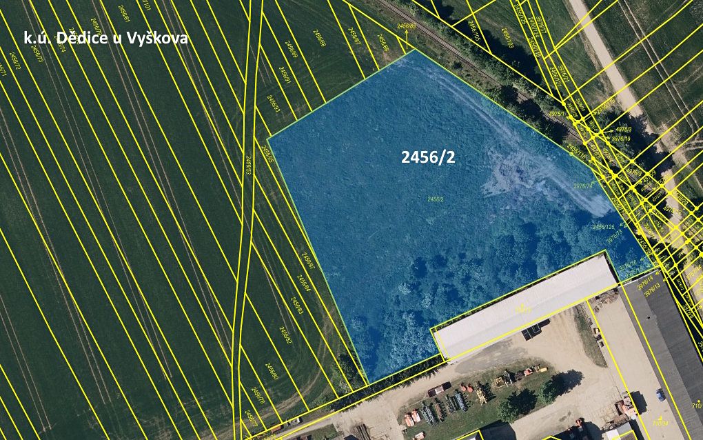 Dražba pozemku 8890 m², Vyškov – fotka 1 z 3
