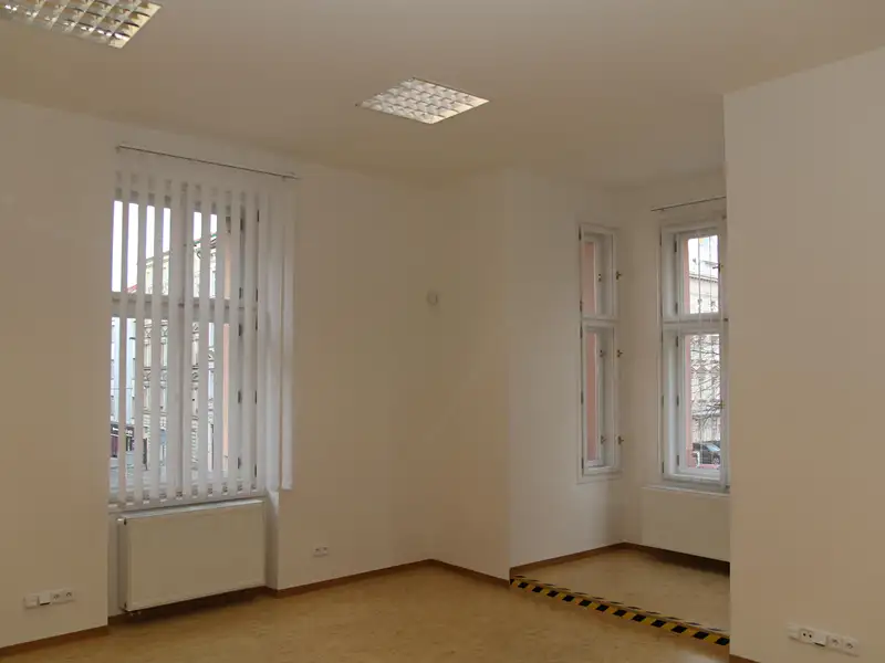 Pronájem ordinace 151 m², Praha – náhled fotky 2