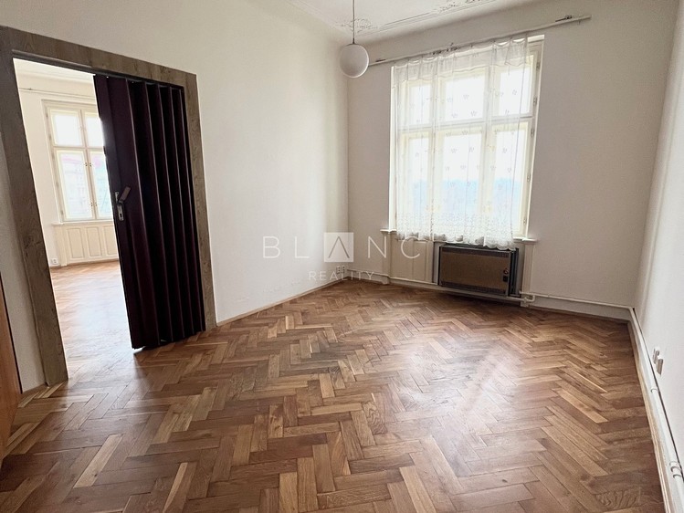 Pronájem bytu 2+1, 65 m² (2 z 8)