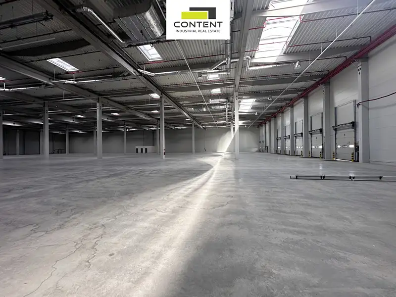 Pronájem výrobní haly, prostoru 20000 m², České Budějovice – náhled fotky 1