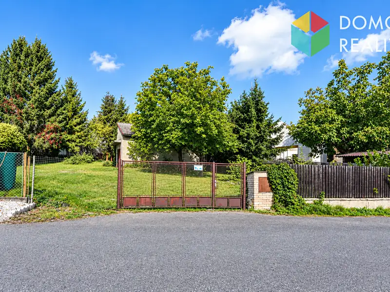 Prodej stavebního pozemku 867 m², Svatá – náhled fotky 3
