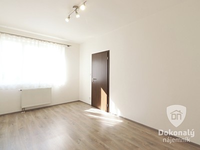 Pronájem bytu 2+kk, 47 m² (2 z 26)