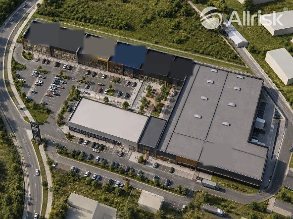 Комерційне приміщення в оренду, 1 100 м² (2 з 3)