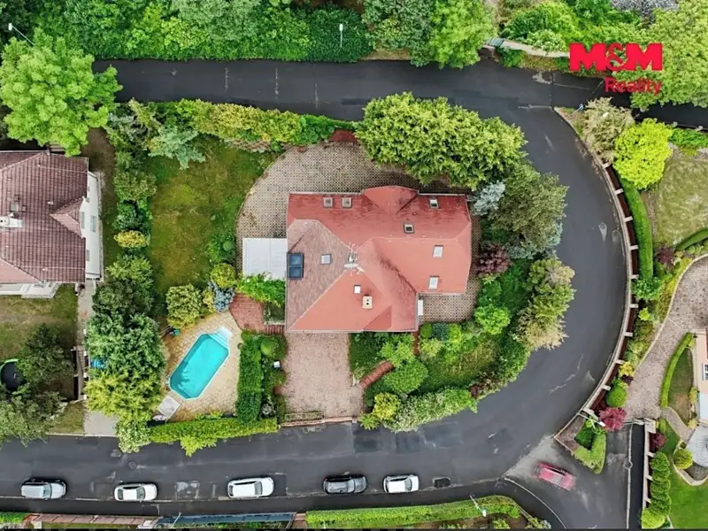 Pronájem rodinného domu 541 m², pozemek 1320 m², Teplice – náhled fotky 3