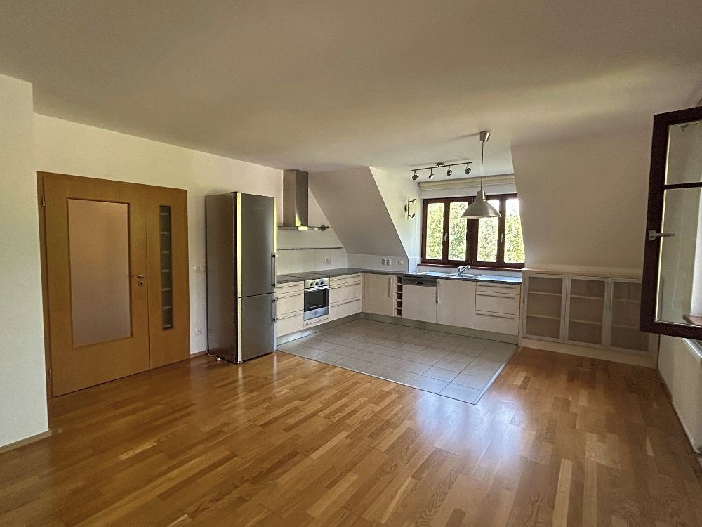 Pronájem bytu 2+kk 60 m² – fotografie 5