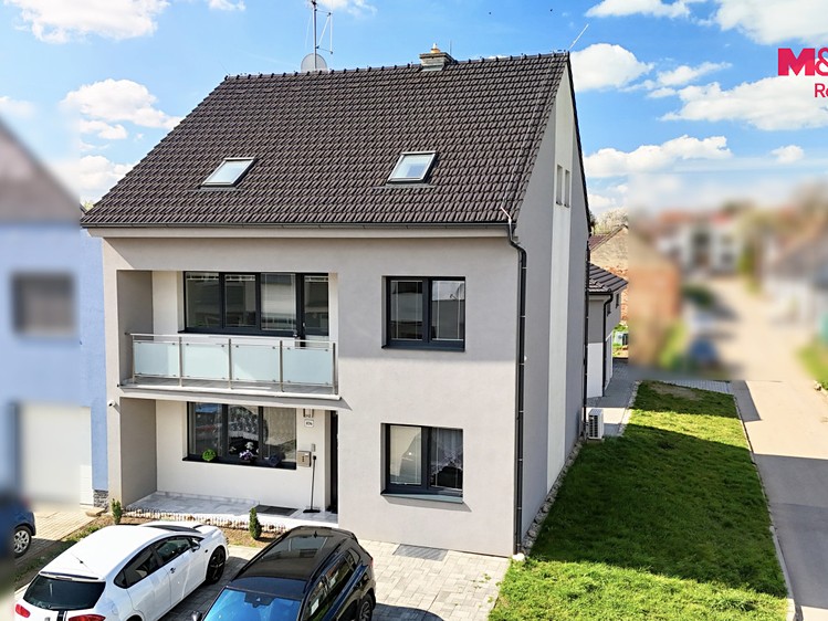 Prodej domu, 380 m² (9 z 24)