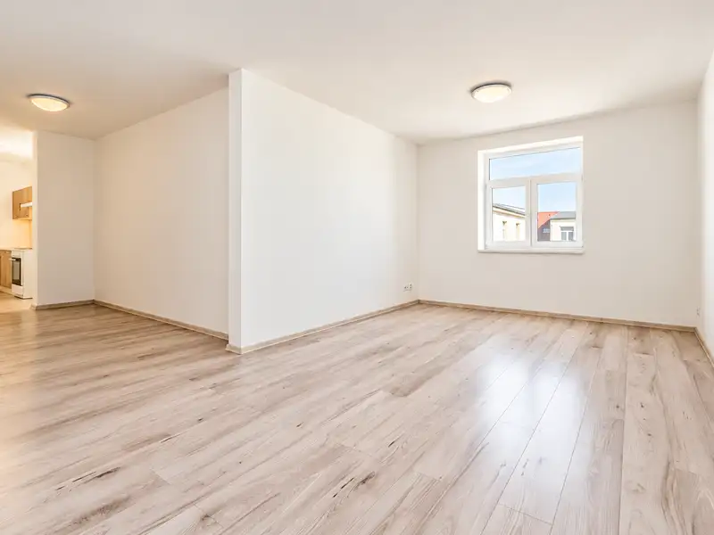 Prodej bytu 2+kk 62 m², Milovice – náhled fotky 2