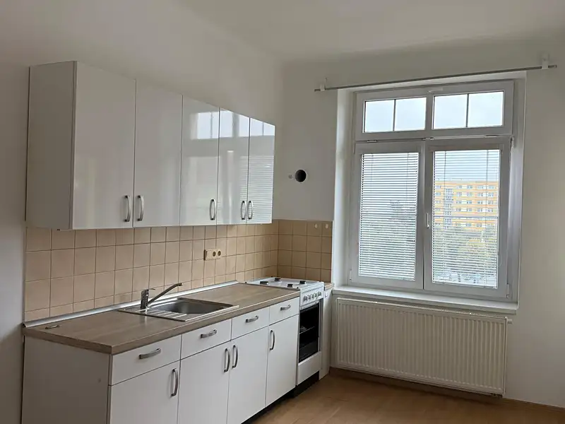 Pronájem bytu 2+kk 50 m², Jičín – náhled fotky 1