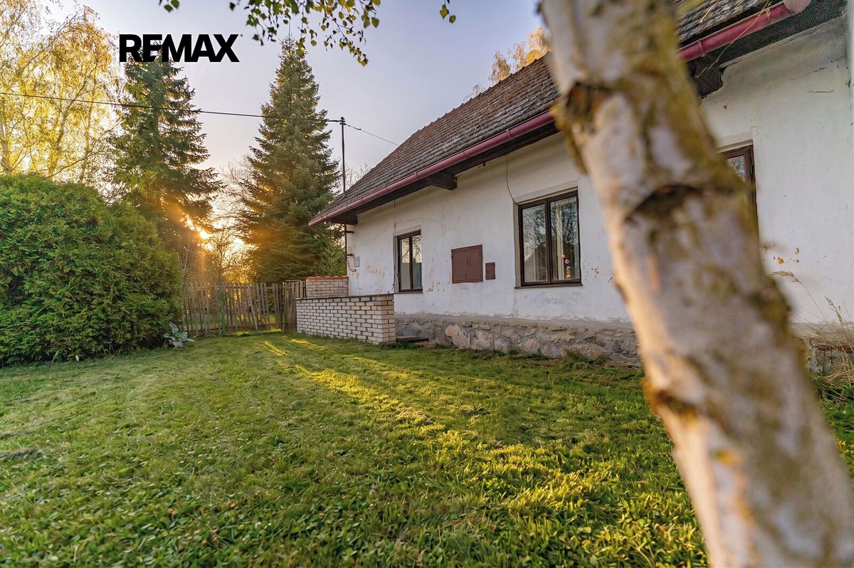 Prodej rodinného domu 130 m², pozemek 3150 m², Přeštěnice – fotka 1 z 3