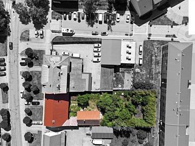 Будинок на продаж, 300 м² (2 з 18)