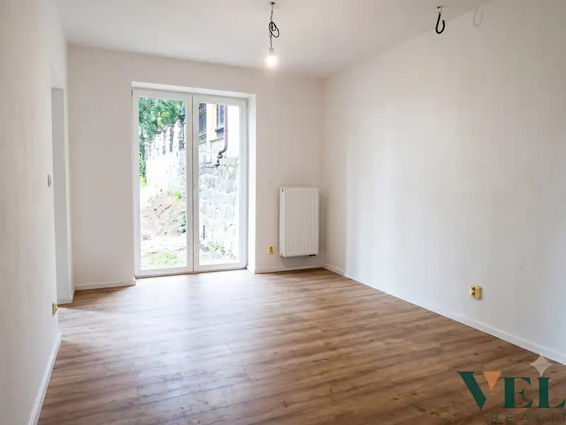 Prodej bytu 2+kk 32 m², Jablonec nad Nisou – náhled fotky 2