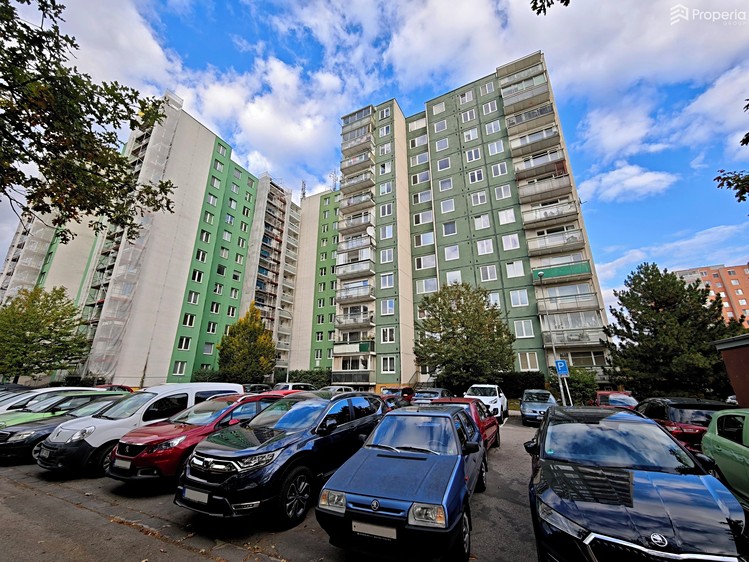 Prodej bytu 3+1, 72 m² (2 z 14)