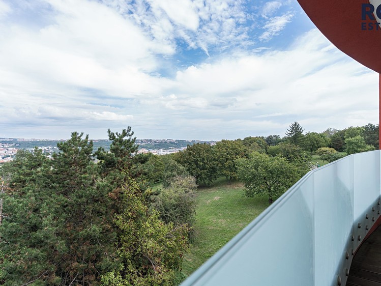 Pronájem bytu 2+kk, 49 m² (12 z 16)