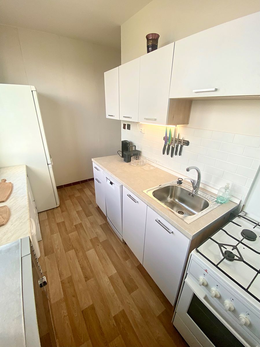 Pronájem bytu 3+1 53 m², Pardubice – fotka 1 z 3
