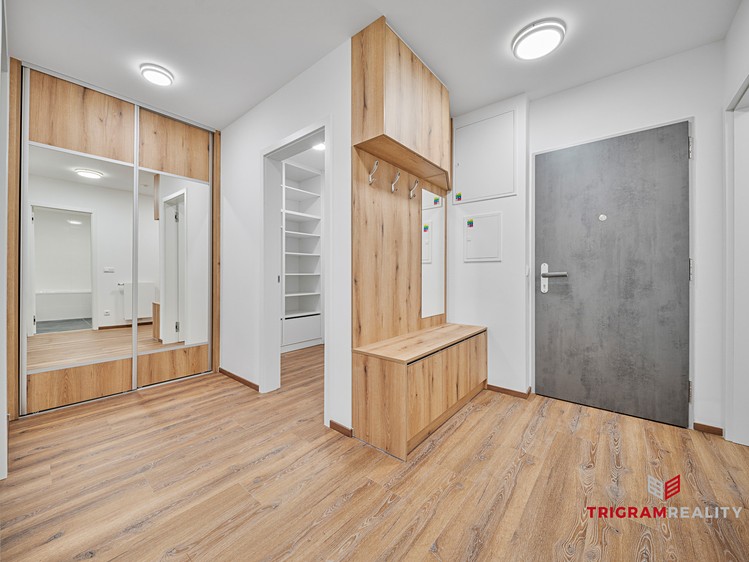 Wohnung 2+kk zur Miete, 60 m² (1 von 39)