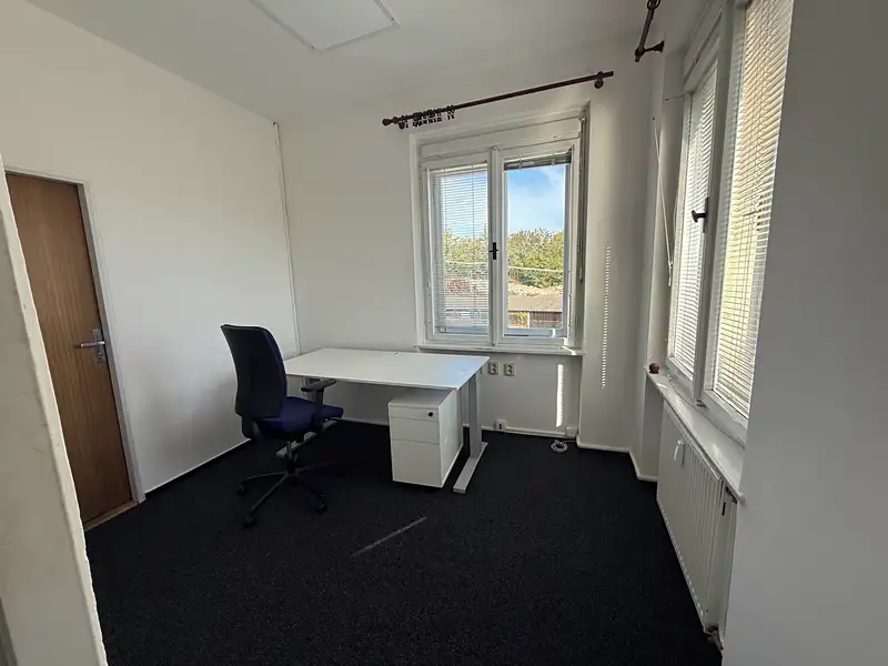 Pronájem kanceláře 30 m², Brno – náhled fotky 3