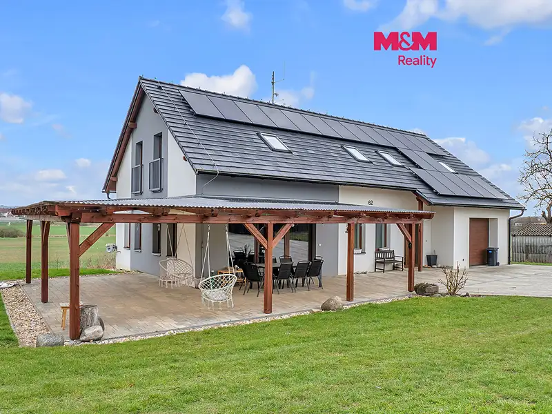 Prodej rodinného domu 225 m², pozemek 1194 m², Podhradí – náhled fotky 1