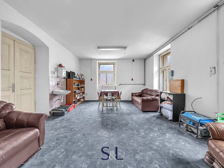 Gewerbefläche zum Kauf, 2.098 m² (19 von 42)