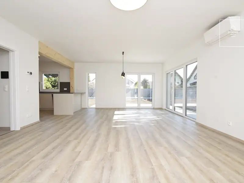 Pronájem rodinného domu 167 m², pozemek 662 m², Praha – náhled fotky 3