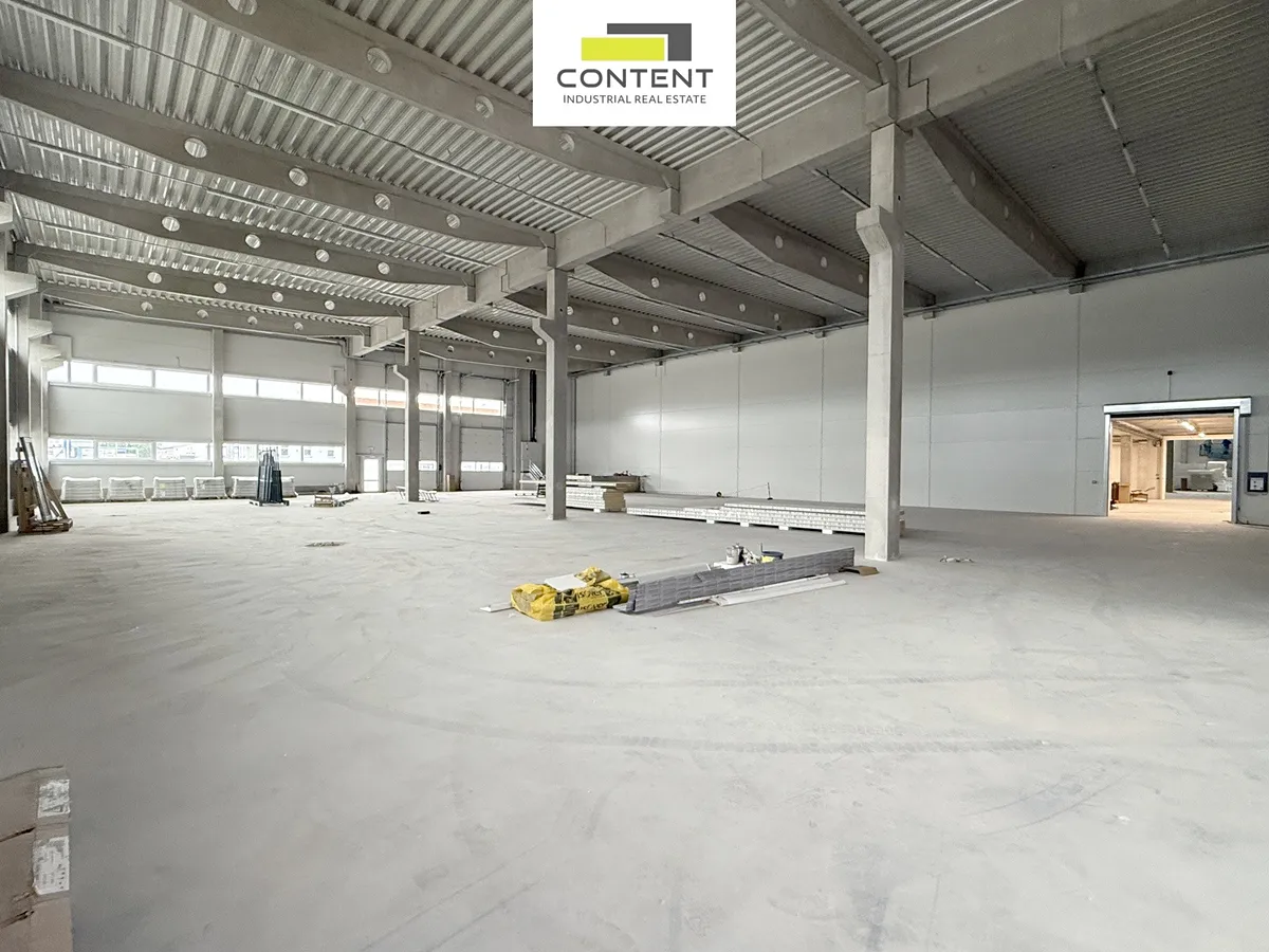 Pronájem výrobní haly, prostoru 4400 m²