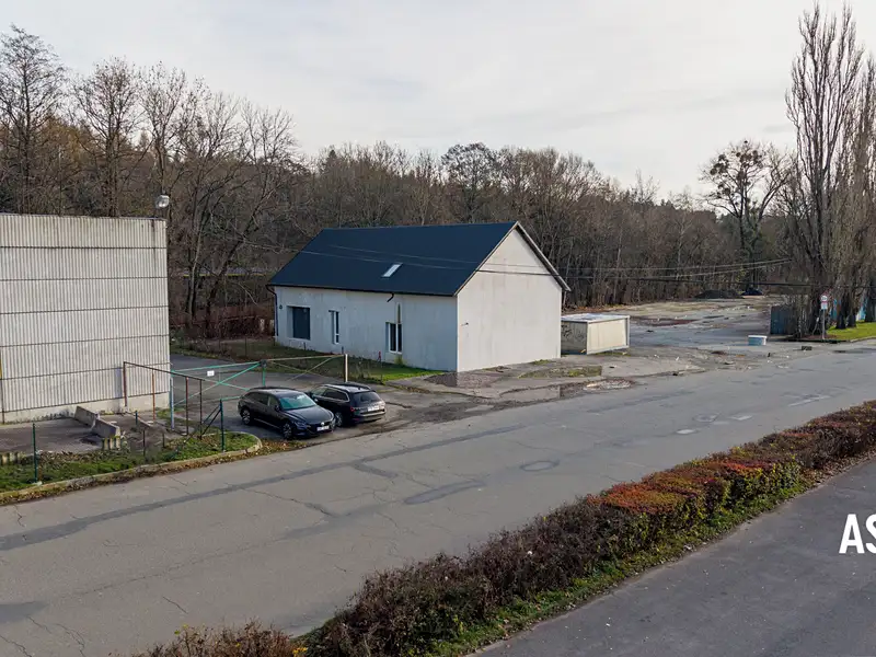 Prodej rodinného domu 245 m², pozemek 482 m², Slušovice – náhled fotky 2