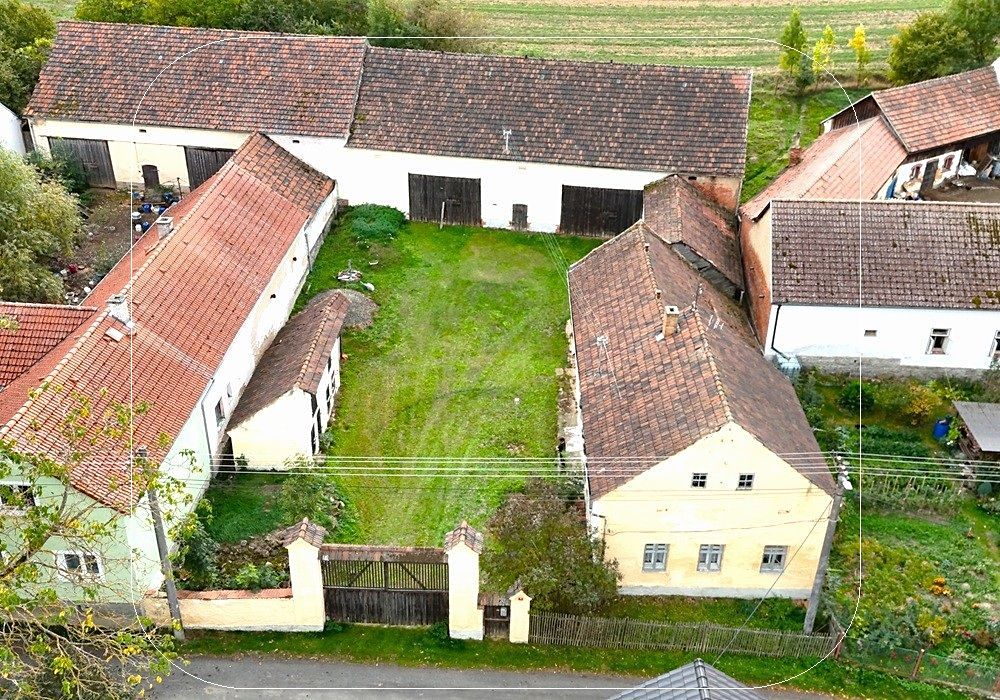 Prodej rodinného domu 102 m², pozemek 1620 m², Milavče – fotka 1 z 3