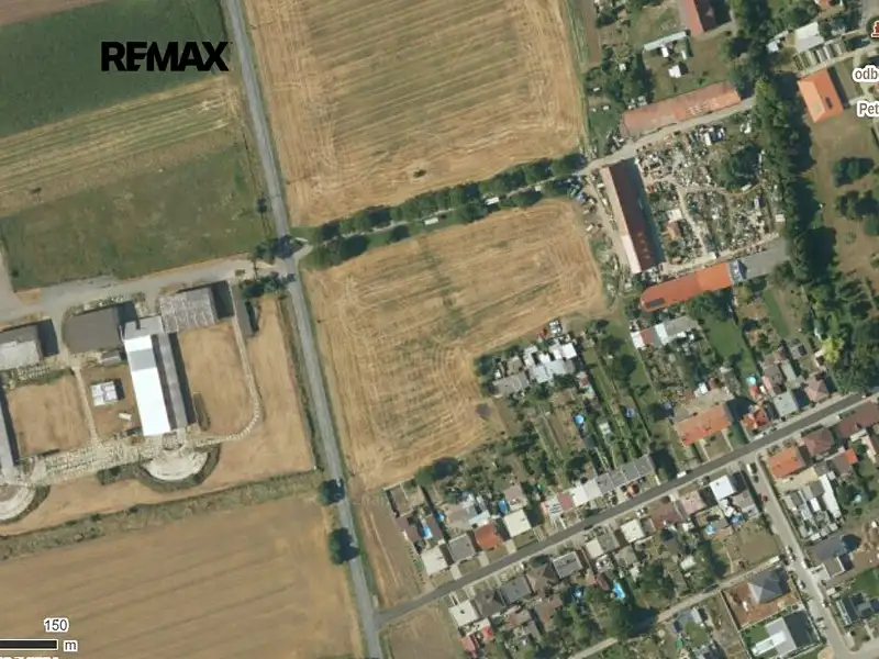 Prodej stavebního pozemku 18177 m², Cvrčovice – náhled fotky 3