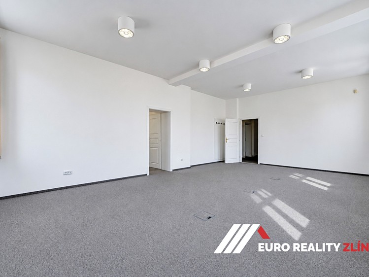 Комерційне приміщення в оренду, 477 м² (16 з 30)